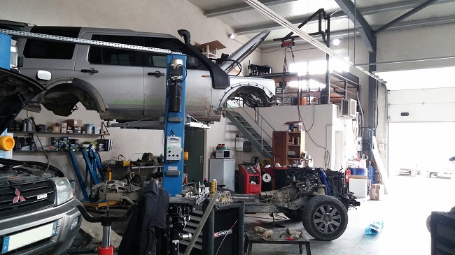 Land Rover Discovery TDV6 separation_chassis_caisse-cropped
